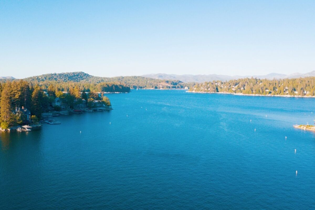 aerial view of Lake Arrowhead lake